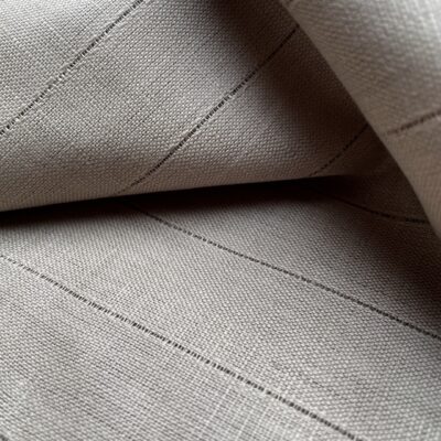 Pânză de in cu dungi lungi