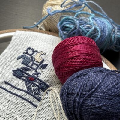 SET de IE, broderie – Boboci mijind